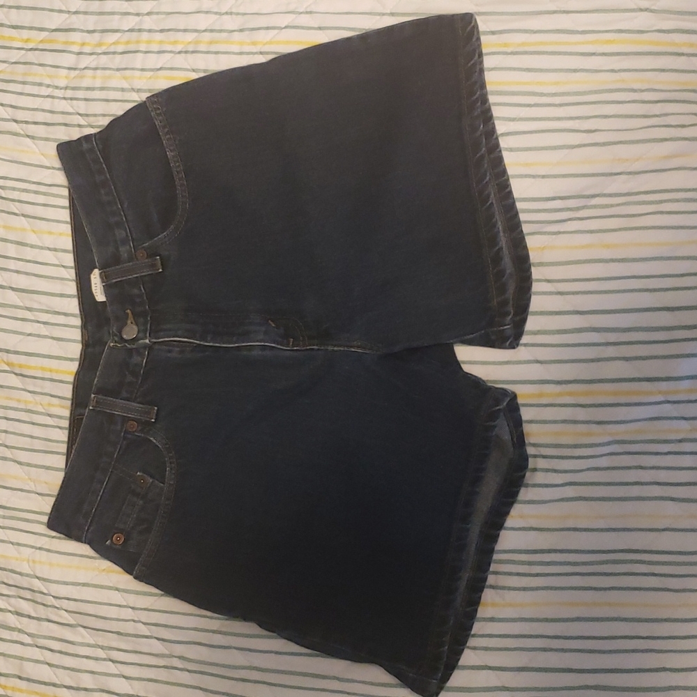 Levi denim ladies shorts misses size 10 dark blue denim color
